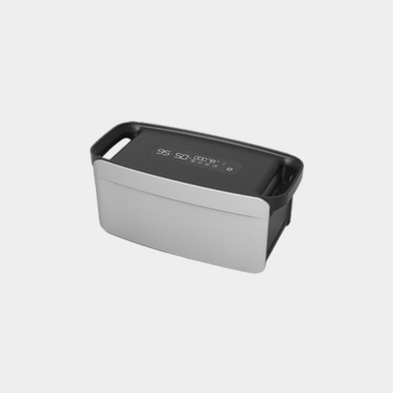 Vehicle-mounted oxygen concentrator